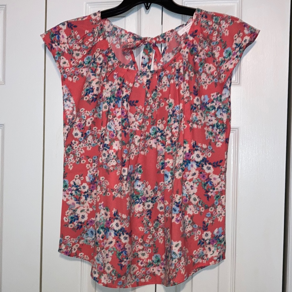 Lauren Conrad flutter sleeve top